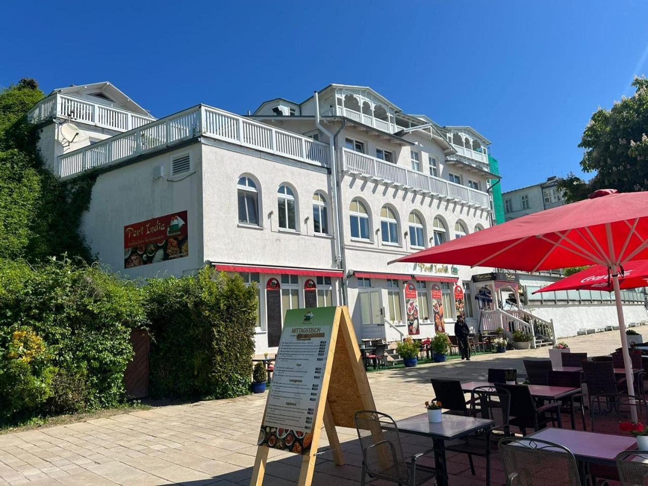 Faehrblick - Pension Direkt Am Wasser Sassnitz Buitenkant foto